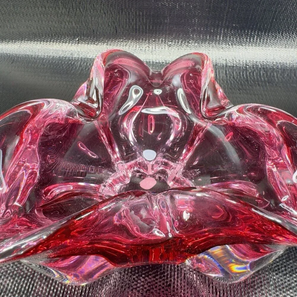 Hand Blown Bohemian Cranberry Art‎ Glass Dish Bowl Folded Edges Original Sticker